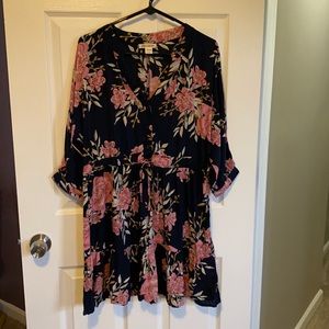 NWT Billabong 3/4 sleeve dress. size M